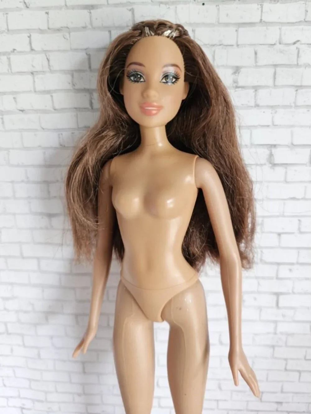 Barbie Fashion Fever Teresa Doll Nude 2007 Mattel L3326 Brunette Gold Highlights